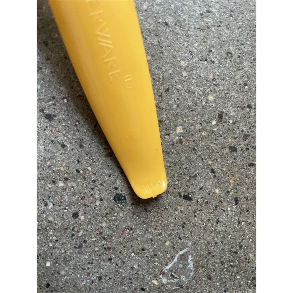 Vtg TUPPERWARE Lettuce Corers Grapefruit Scoop Knife‎ Corer